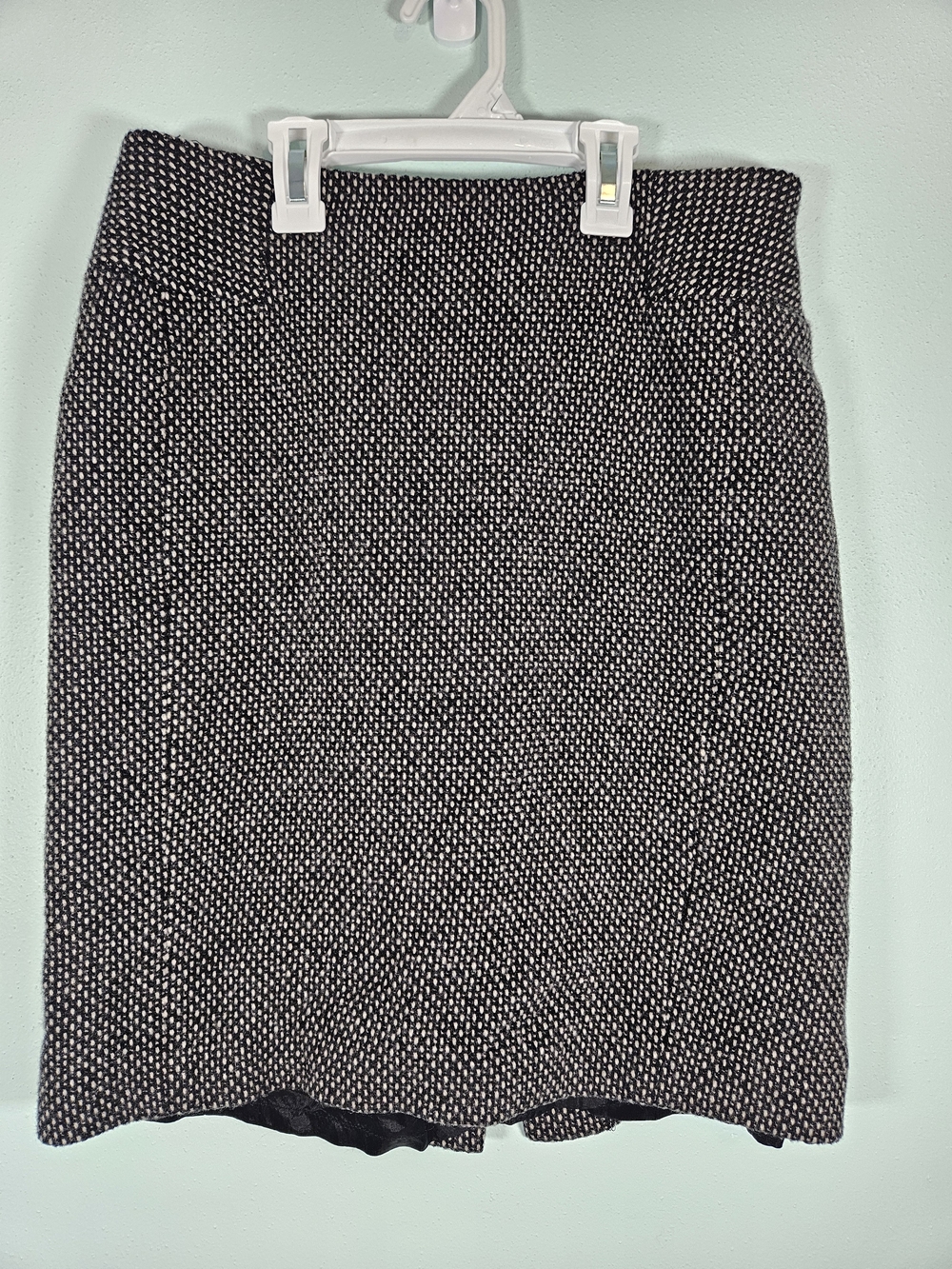 LOFT Black and White Tweed Pencil Skirt